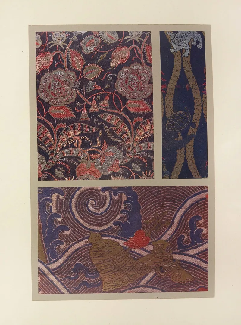 Fleurs Stylisees Tigre Et Tortues Motifs Ornementaux