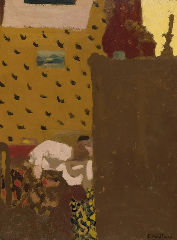 Madame Roussel Au Chiffonier