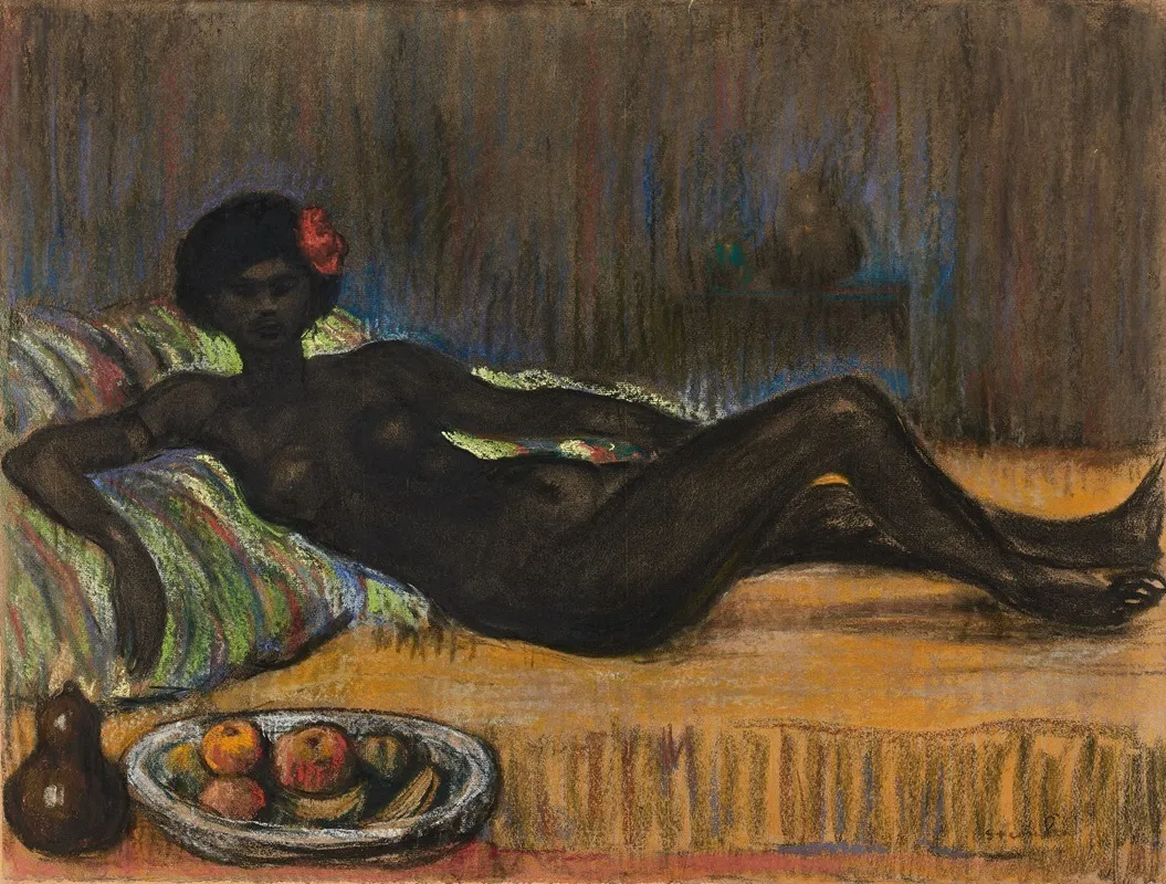 Masseida Nue Allongee Sur Un Divan