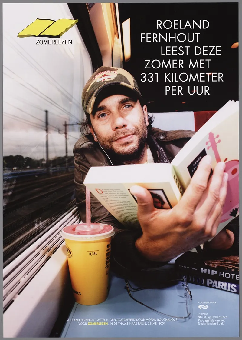Roeland Fernhout Leest Deze Zomer Even Geen Scripts Wall Art by Morad Bouchakour - High-Resolution Digital Print