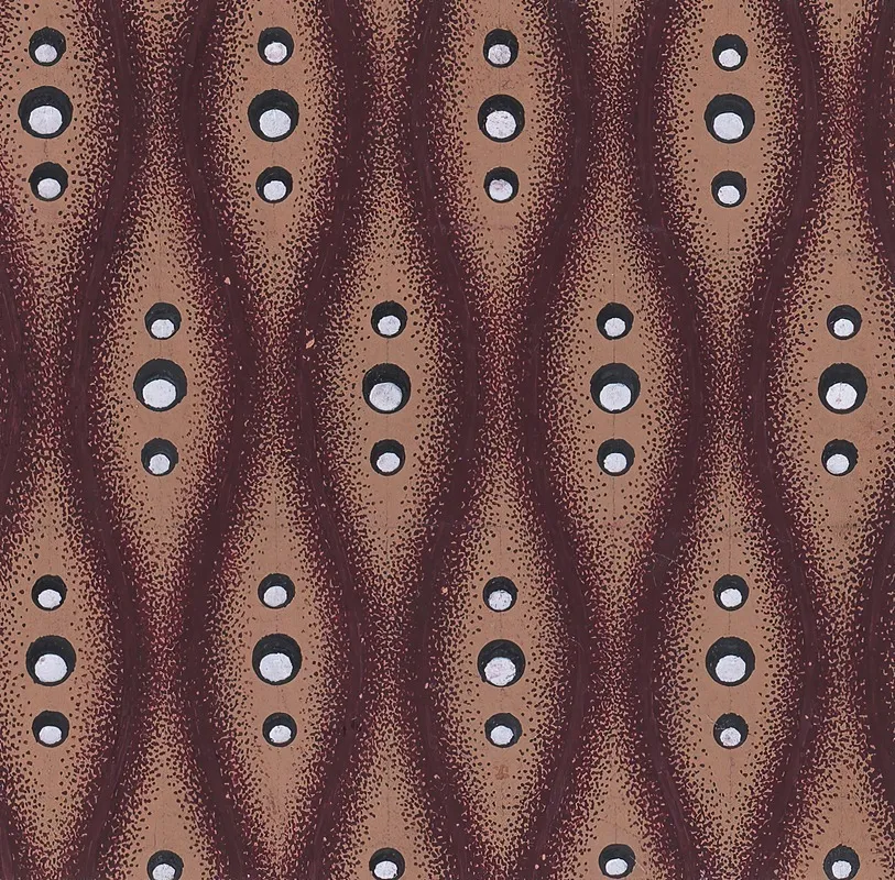 Vertical And Horizontal Rows Of Stylized Bullet Shaped Flowers With Pearls As Pistils Placed Alternately Horizontally And Verticallly And Quatrefoils Forming In Between The Flowers