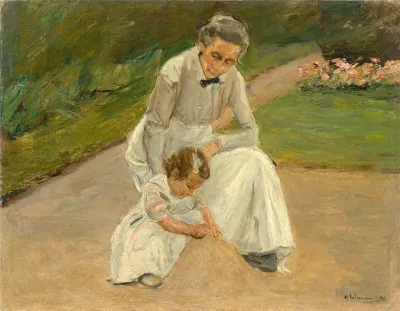 Enkelin Und Kinderfrau Beim Spielen Im Garten