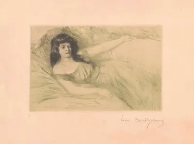 Femme Etendue Sur Un Canape