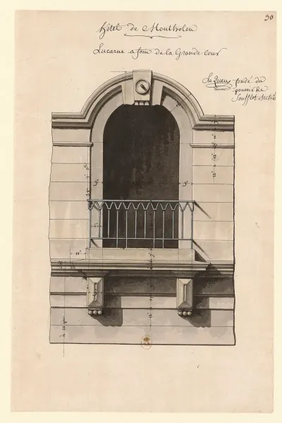 Hotel De Montholon Lucarne A Foin De La Grande Cour