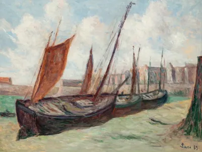 Le Treport Barques De Peche Echouees Sur La Plage