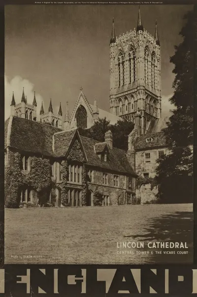 Lincoln Cathedral Central Tower The Vicars Court England
