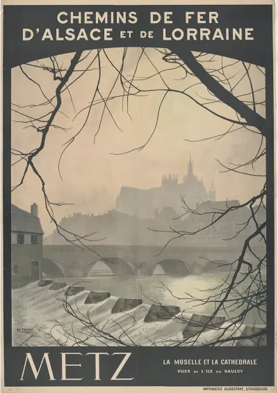 Metz La Moselle Et La Cathedrale Vues De Lile Du Saulcy
