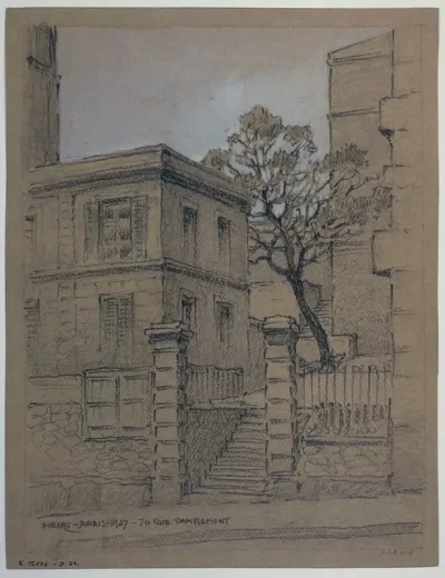 Une Maison 70 Rue Damremont