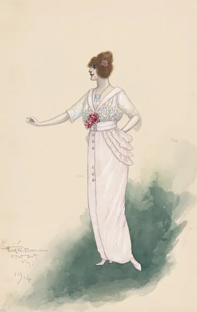 Womans Costume 31
