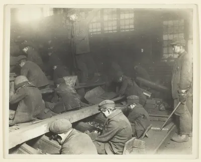 A View Of Workers In Ewen Breaker Of Pennsylvania Coal Company