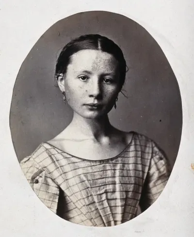 A young woman, head and shoulders