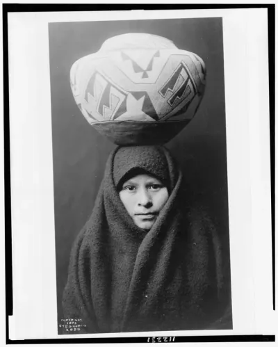 A Zuni Girl