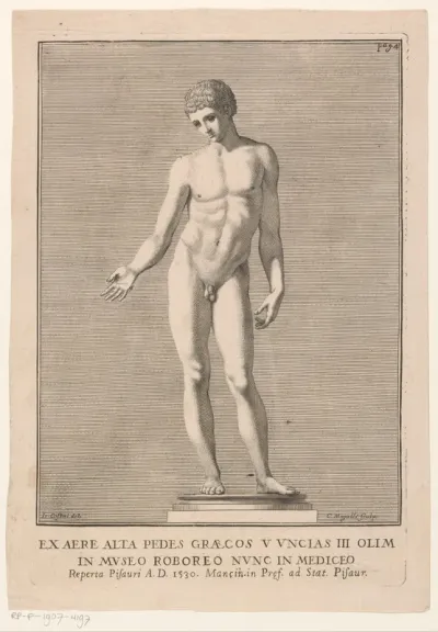 Antiek sculptuur van naakte man