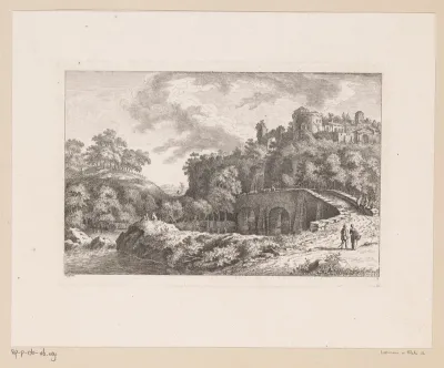 Antieke burcht op een bergtop aan een rivier