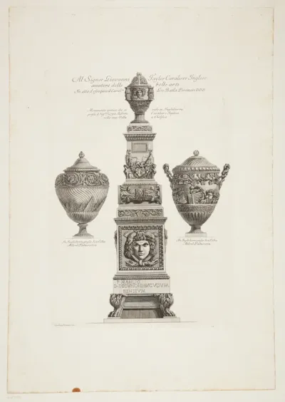 Antikt monument og to vaser