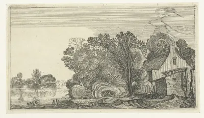 Boerderij tussen bomen aan een rivier