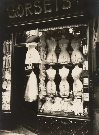 Boulevard de Strasbourg, Corsets