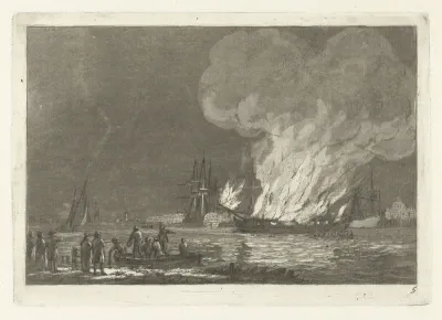 Brandend schip voor Rotterdam
