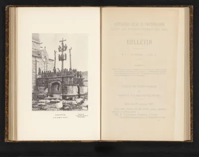 Calvarie bij de Église Saint-Pierre te Plougastel