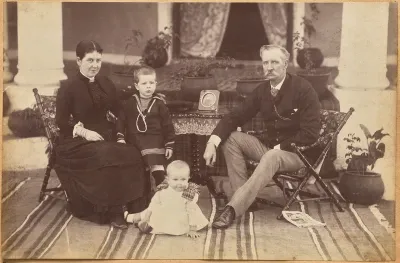 Col. Carpendale and family, Neemuch (recto, bottom)