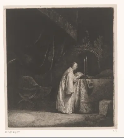 Donker interieur met schrijvende man