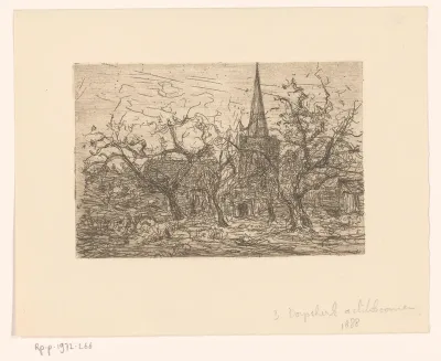 Dorpskerk achter bomen