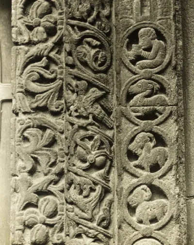 Ely Cathedral: Prior's Door, Side Details