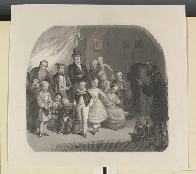 Familie poserend voor een groepsfoto