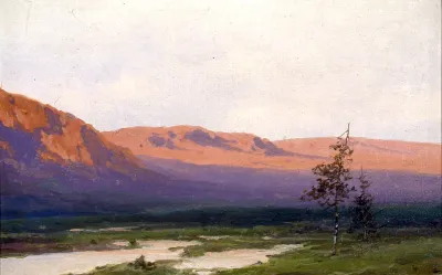Fjell i solnedgang