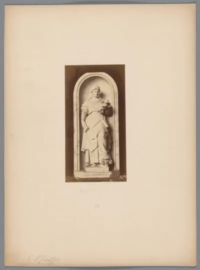 Fotoreproductie van het beeldhouwwerk De Beeldhouwkunst door Ernst Pfeifer