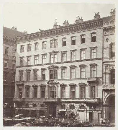 Freyung No. 1, Wohnhaus des Grafen M. Hardegg