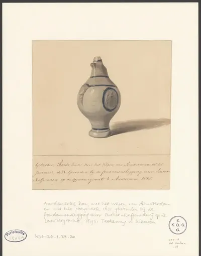 Gebroken Aarde-kan met het wapen van Amsterdam en het jaarmerk 1631. Gevonden (...) 1845.