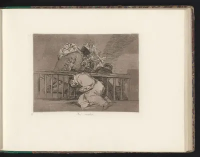 Geestelijke knielt bij een balustrade terwijl soldaten de kerkschatten roven