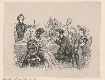 Gezelschap rondom een tafel met elkaar proostend