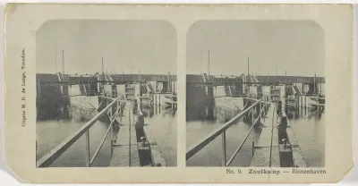Gezicht op de Binnenhaven in Zoutkamp