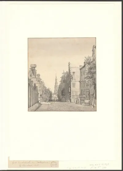 Gezicht op de Jodenbreestraat en de torens van de Zuiderkerk en het Paleis op de Dam