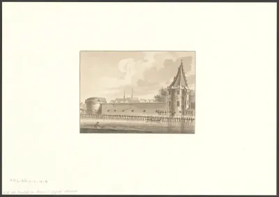 Gezicht op de Kloveniersdoelen en het Rondeel aan de Amstel