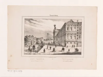 Gezicht op de Nieuwezijds Voorburgwal en het Koninklijk Paleis op de Dam