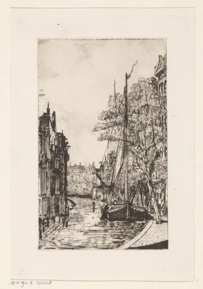 Gezicht op de Nieuwezijds Voorburgwal te Amsterdam