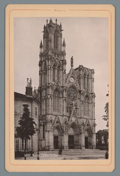 Gezicht op de Saint-Pierre te Nancy