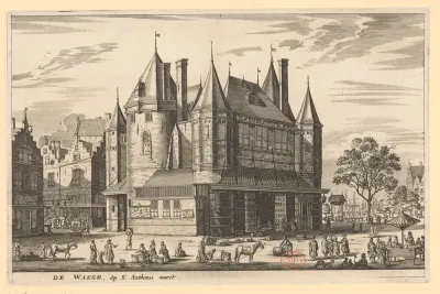 Gezicht op de Waag op de Nieuwmarkt te Amsterdam