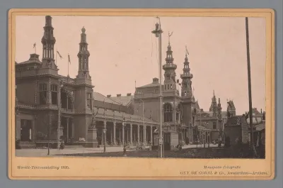 Gezicht op de Wereldtentoonstelling van 1895 in Amsterdam