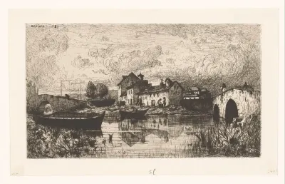 Gezicht op een dorp aan het water met rechts en links een brug