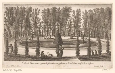 Gezicht op fontein in rond waterbassin, met daarachter het kasteel van Rueil