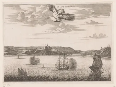 Gezicht op Fort Amsterdam te Ghana vanaf het water