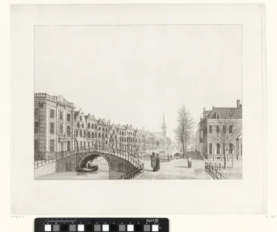 Gezicht op het Rapenburg te Leiden van de Nieuwsteegbrug, 1807