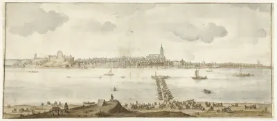 Gezicht op Nijmegen vanover de Waal