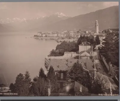 Gezicht op Pallanza in Italië