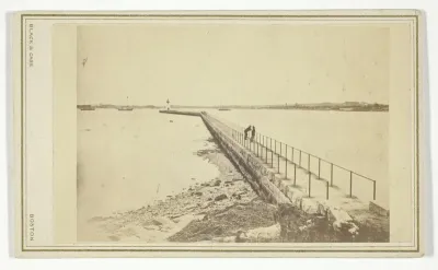 Goat Island, Lighthouse