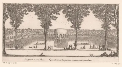 Grote vierkante vijver bij Rochefoucauld
